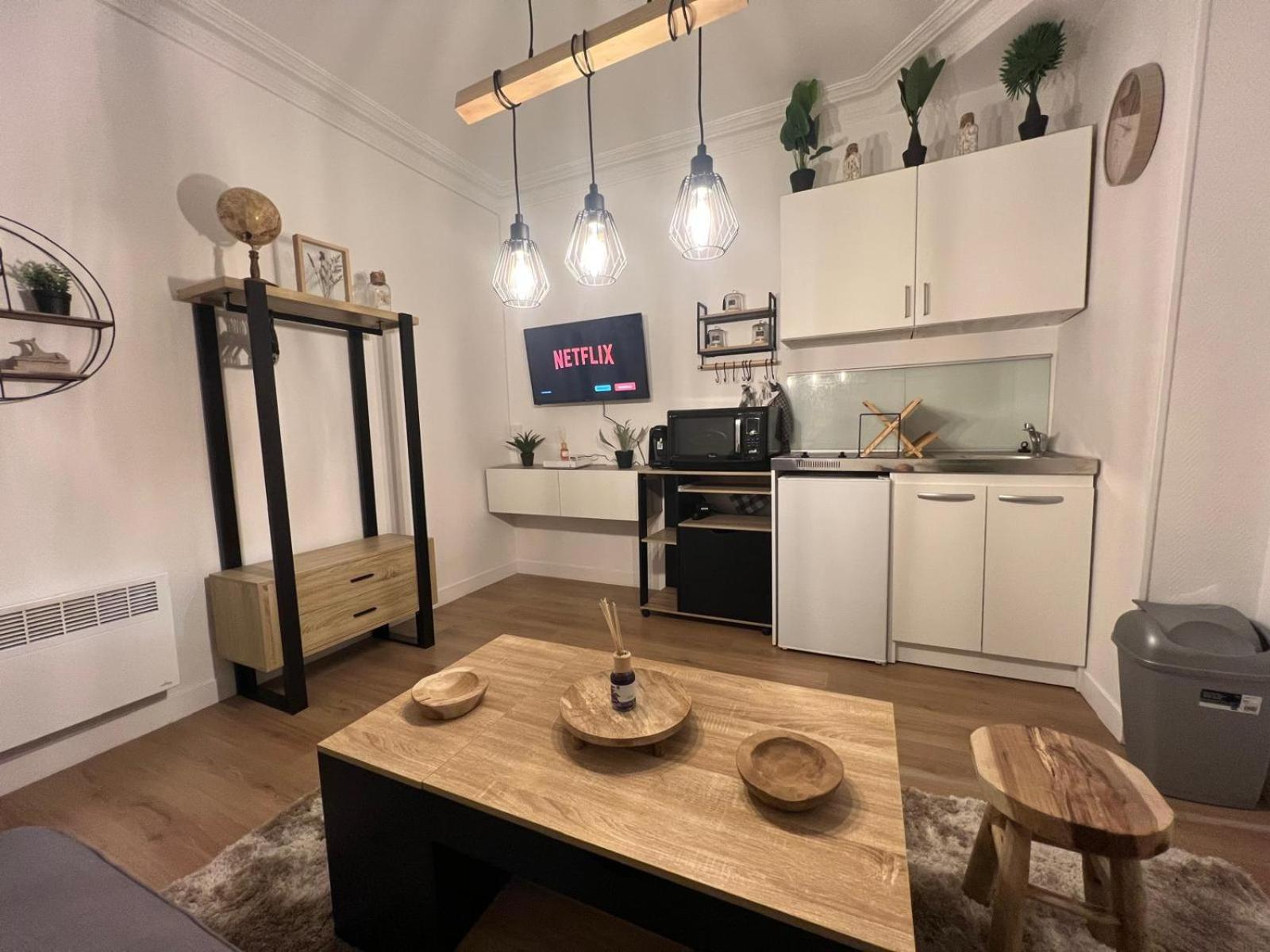 Studio Cosy Aux Portes De Paris - 2Pax Сент-Уен Екстериор снимка