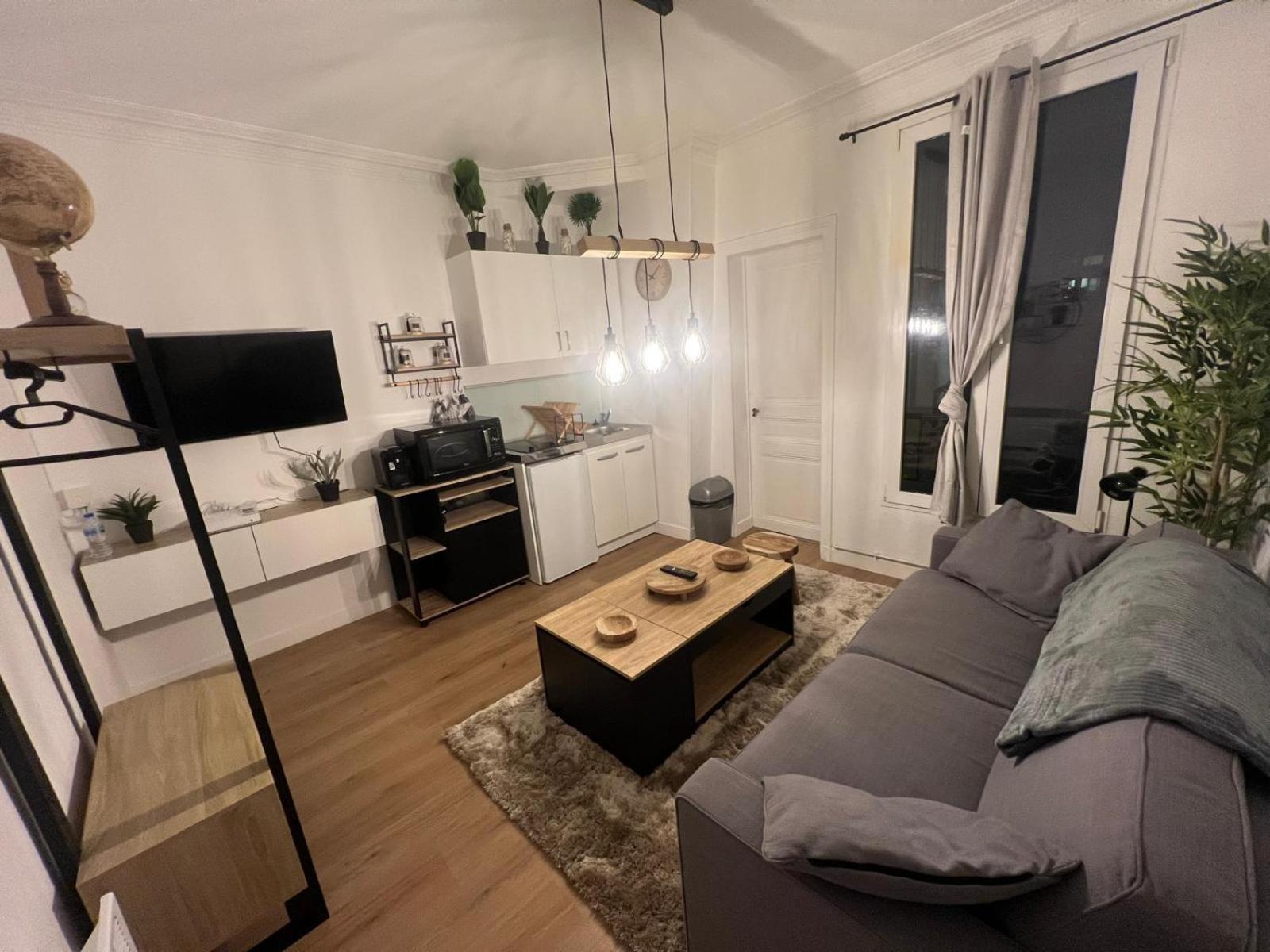 Studio Cosy Aux Portes De Paris - 2Pax Сент-Уен Екстериор снимка