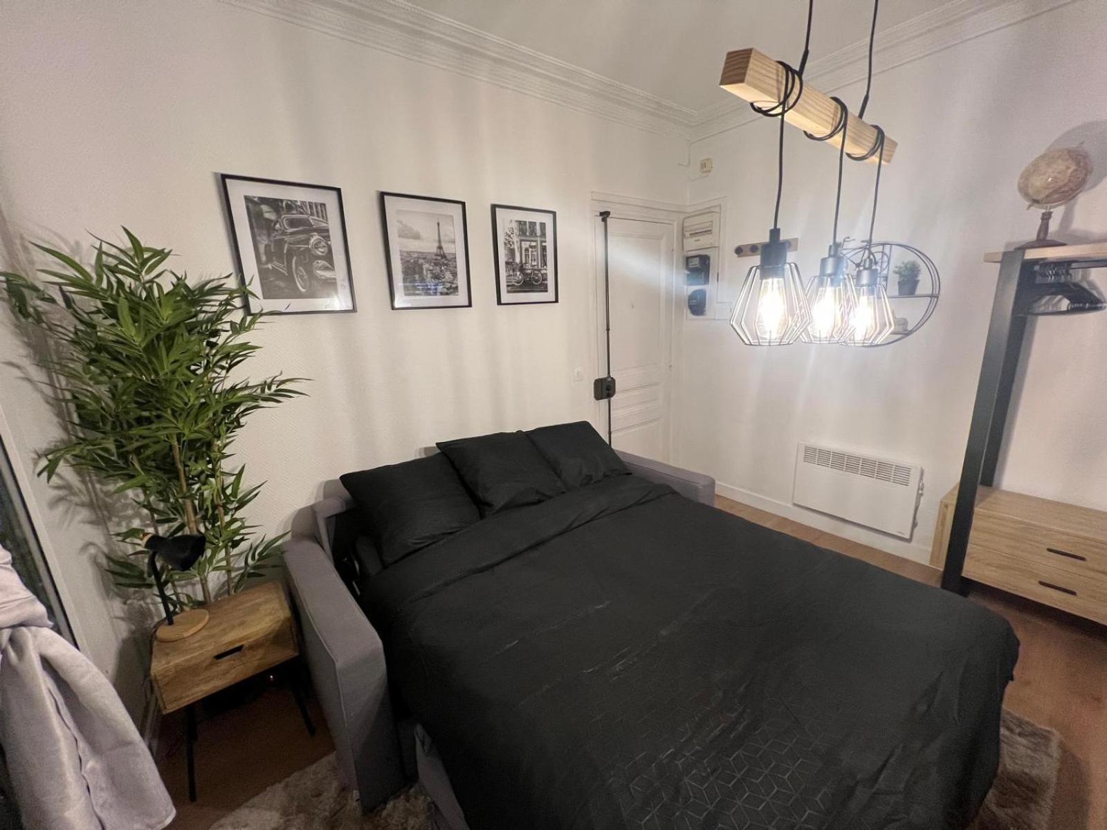 Studio Cosy Aux Portes De Paris - 2Pax Сент-Уен Екстериор снимка